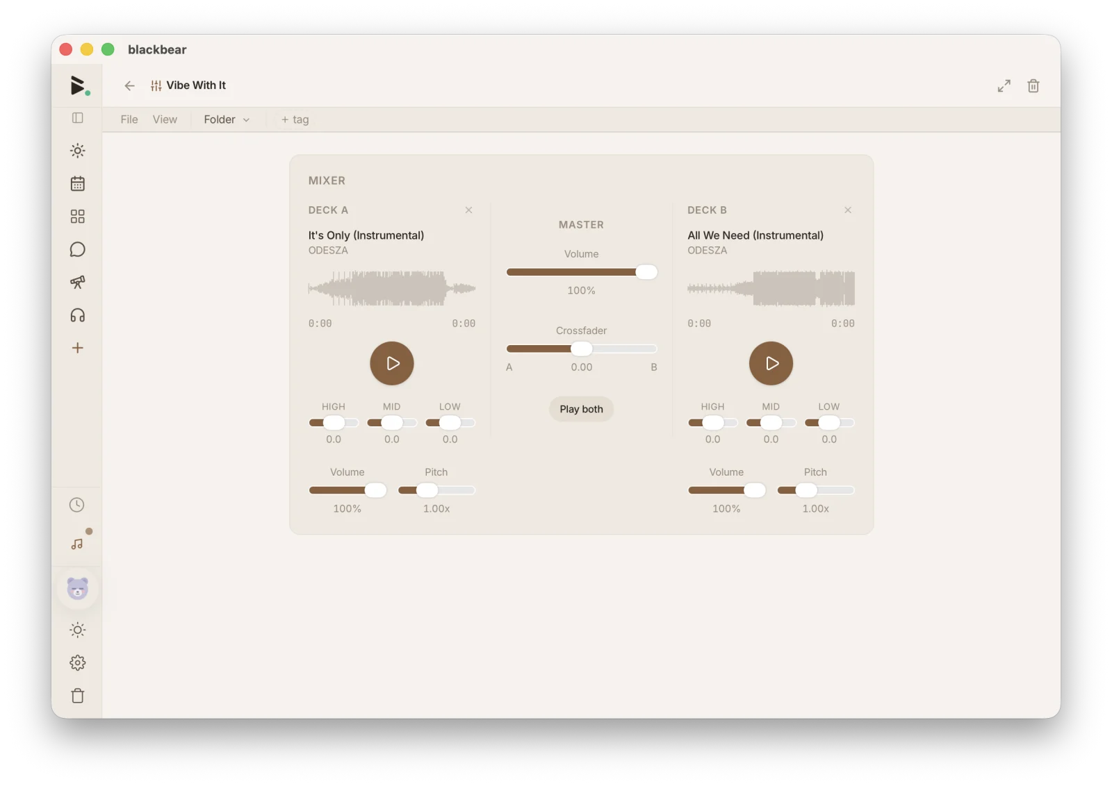 the blackbear audio mixer with twin decks in the desktop app