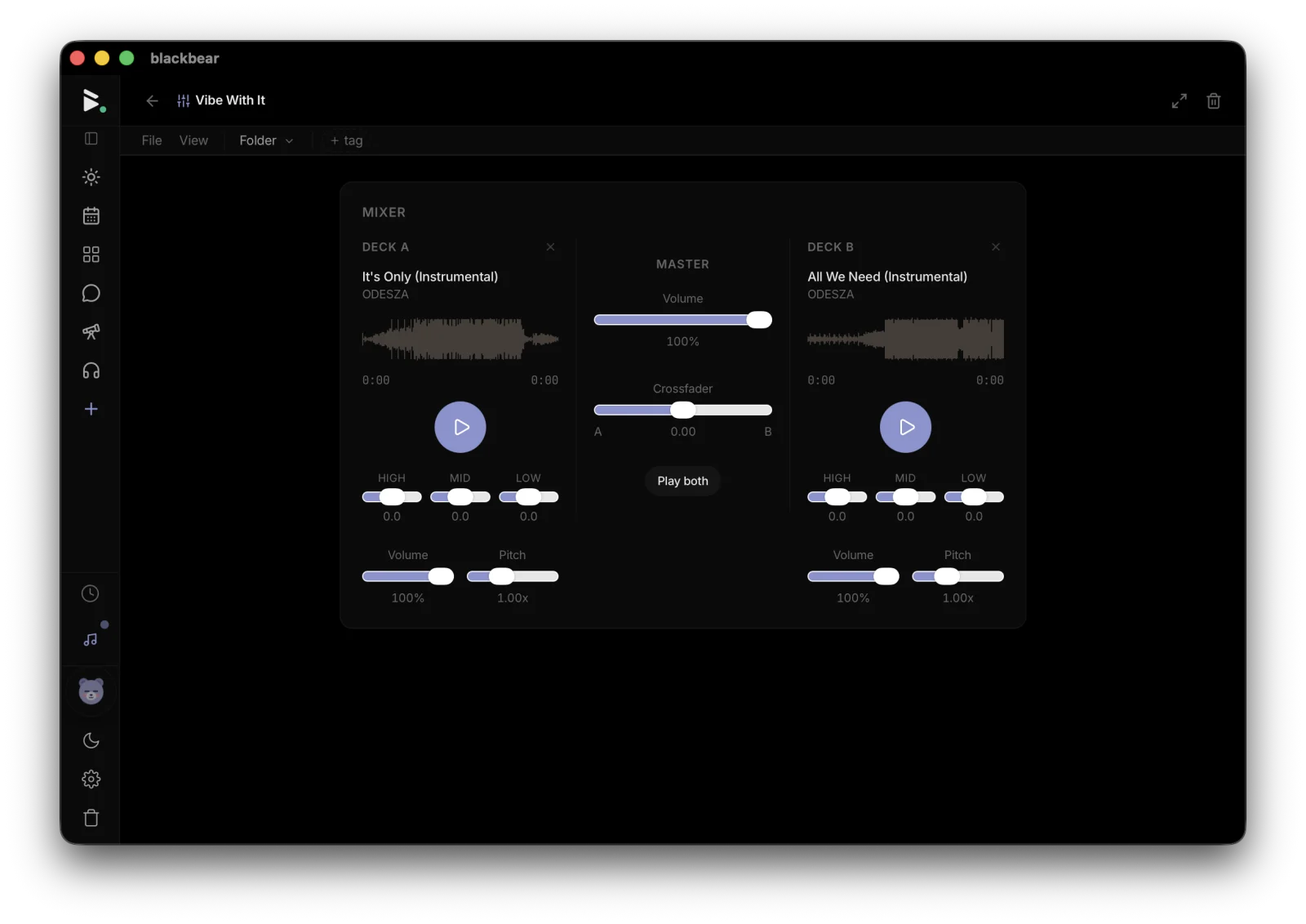 the blackbear audio mixer with twin decks in the desktop app